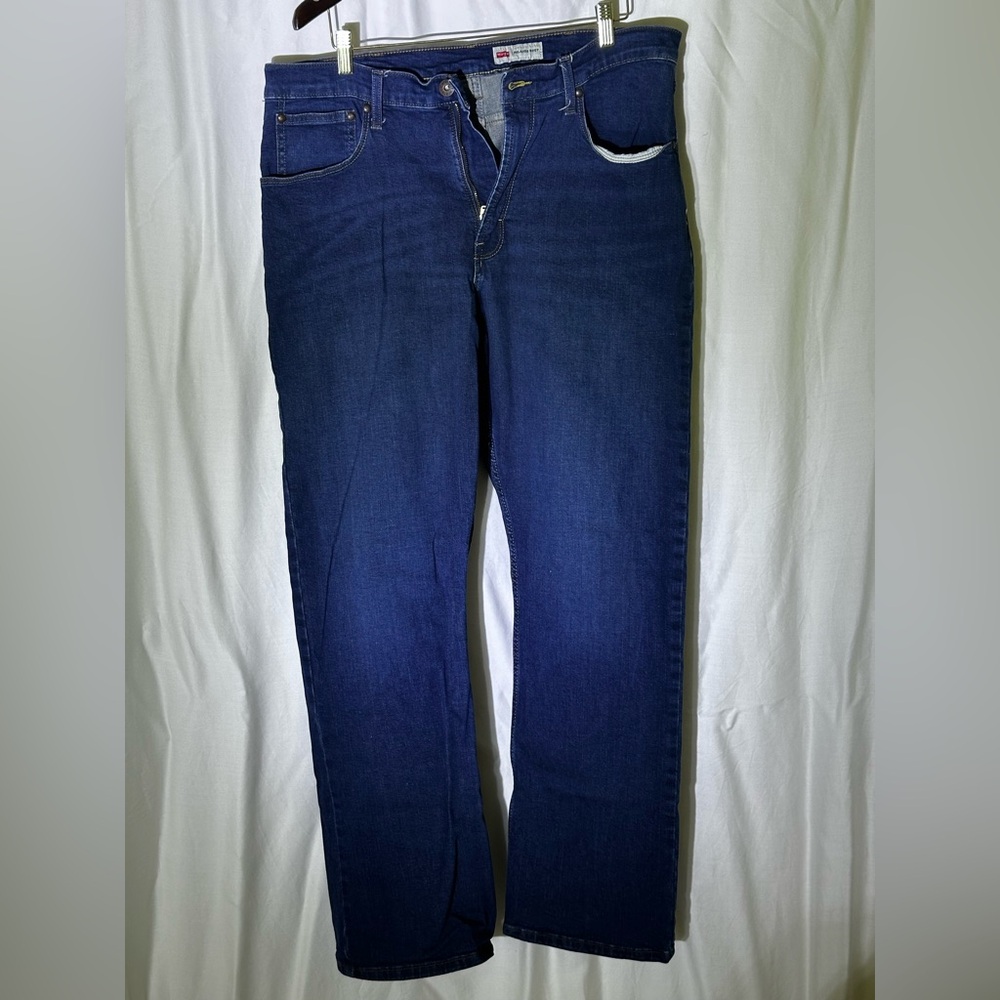 Wrangler Relaxed Boot Jeans in Deep Blue - Size 36x34